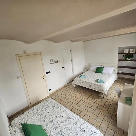 B_b La Rugiada Bed & Breakfast Tigliole