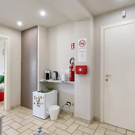 B_b La Rugiada 住宿加早餐酒店 Tigliole